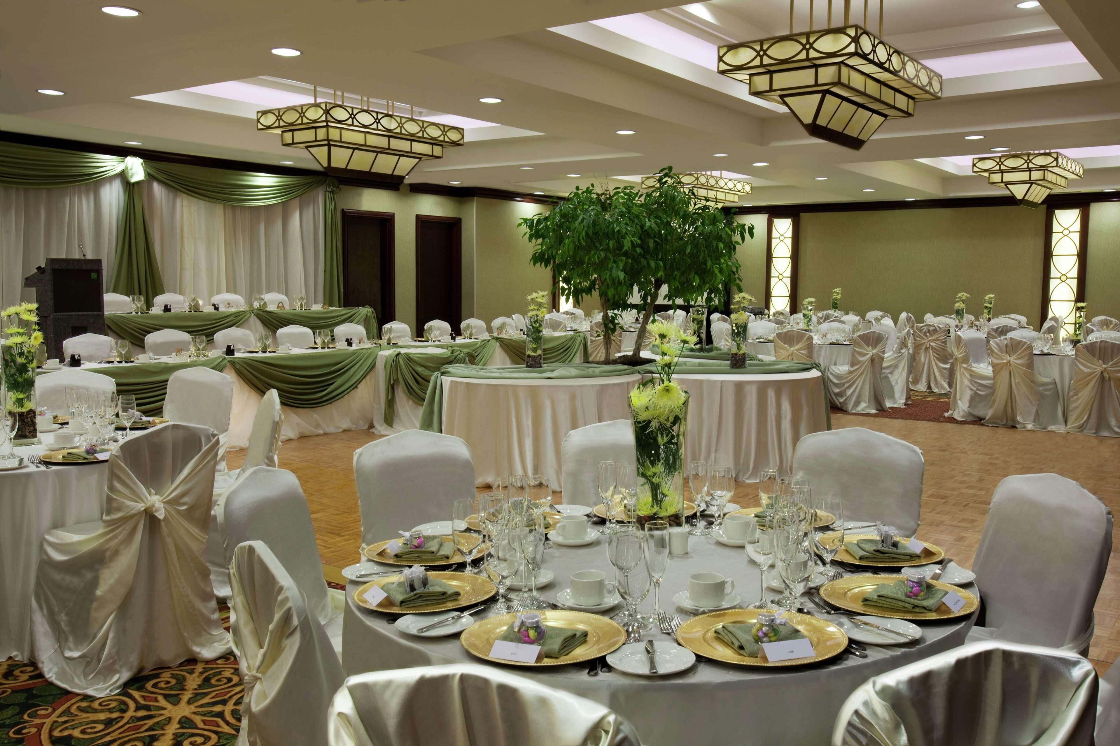 Hilton Garden Inn Toronto Airport Mississauga Restaurang bild